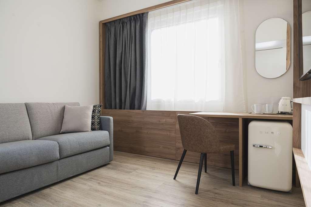 Hilton Garden Inn Padova City Centre Phòng bức ảnh