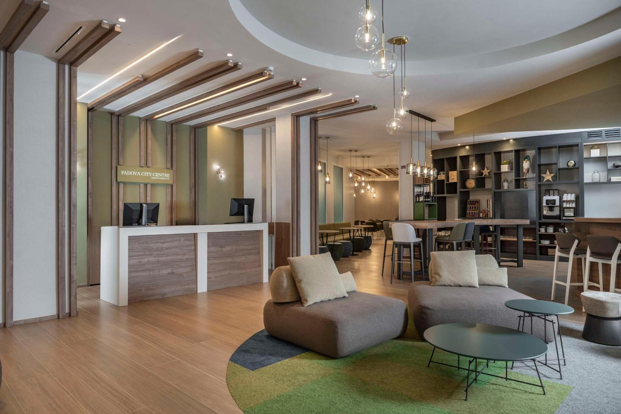 Hilton Garden Inn Padova City Centre Ngoại thất bức ảnh